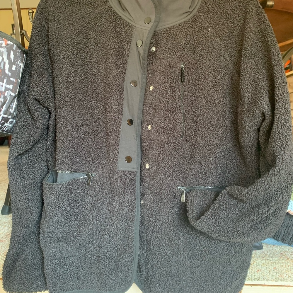 Like new Victoria’s Secret Pink cozy jacket